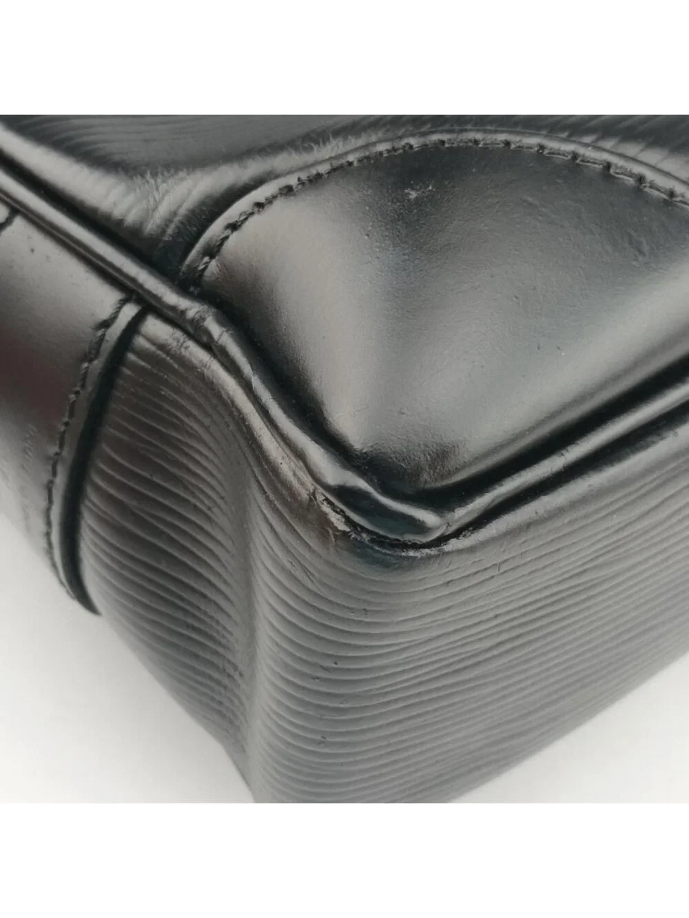 Louis Vuitton Porto Document Voyage Black Handbag